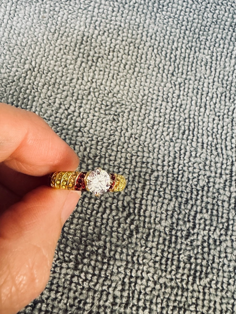 Fashion Jewelry Gold-Tone Ring with Clear Center and Red Accents